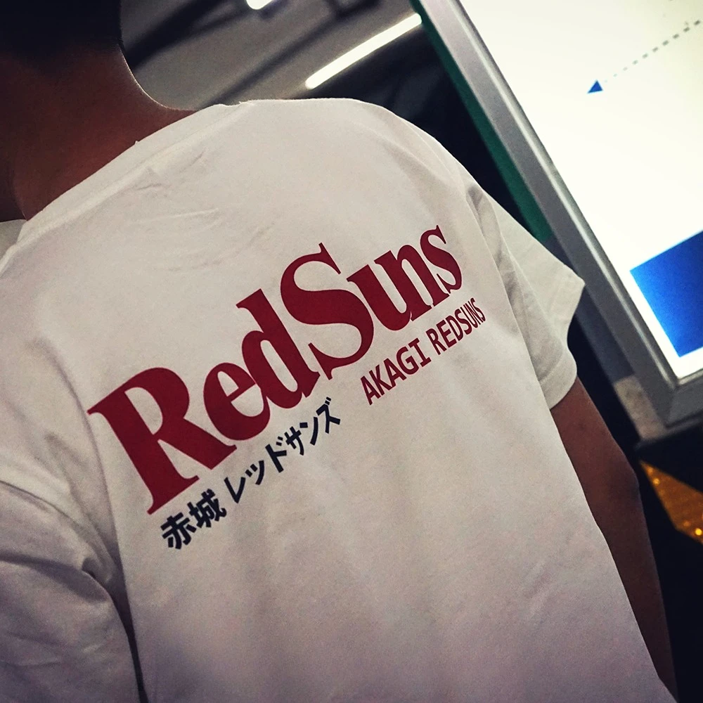 ATTITUDE Япония JDM модифицированный текст головы D Akagi REDSUNS красное солнце хлопковая футболка с короткими рукавами летняя унисекс Harajuku