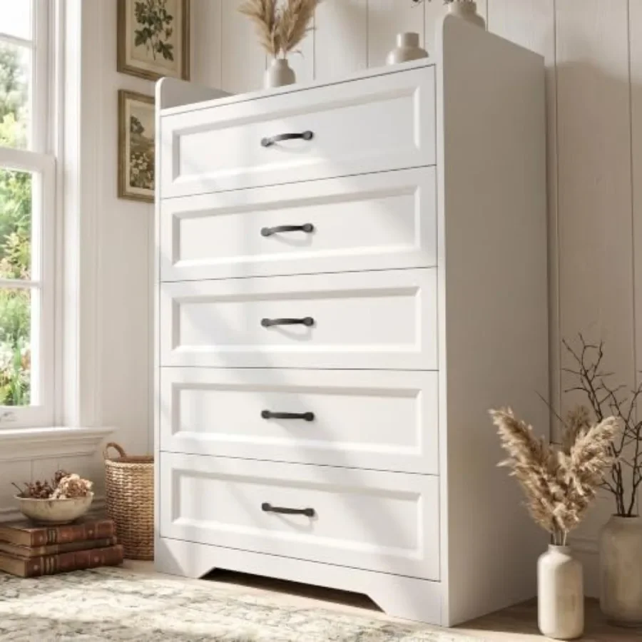 5-drawer bedroom dresser in wood, white finish, spacious storage and smooth-gliding drawers