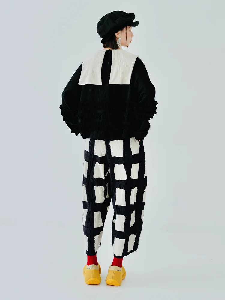 IMAKOKONI Original design Printed plaid elastic waist Wide leg pants velvet pleated pocket casual trousers women's 223893