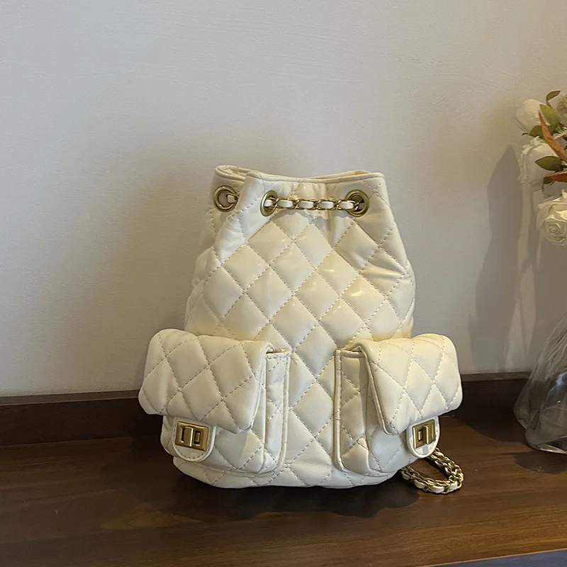 

2025 Trendy Convertible Bag - Quilted Chain Strap Backpack, Elegant Crossbody Purse for Women, Versatile Work & Travel Bag