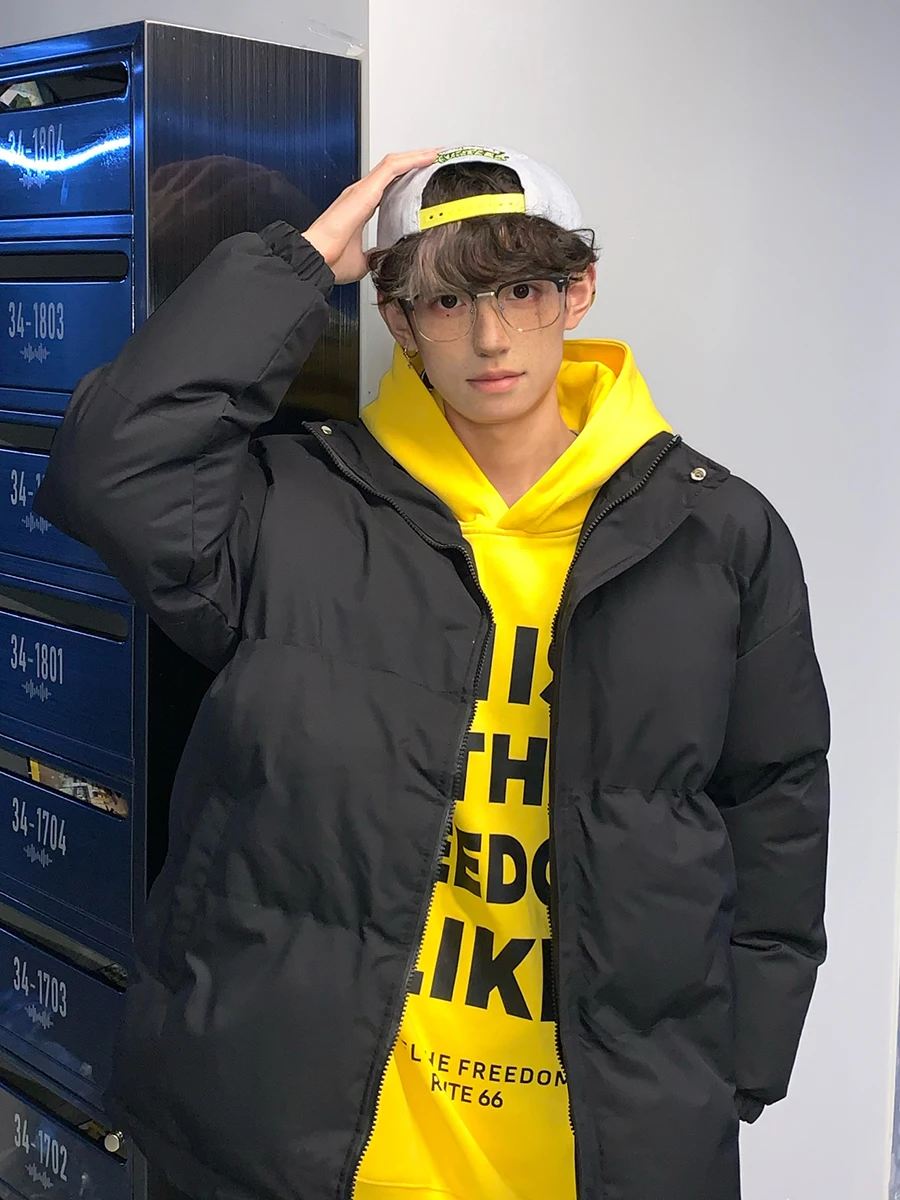 

Thiened Bla down Cotton Jaet Men's Winter Warmth Bread Sle Stand Collar Tee-Proof Youth Casual Long Sve Zipper