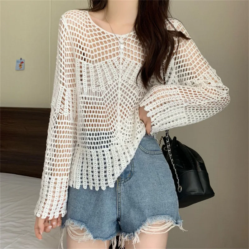 Women's Hollow Sweater 2024 Spring and Summer Long Sleeves Outerwear Thin Swimsuit Blouse Loose Short Beach Top