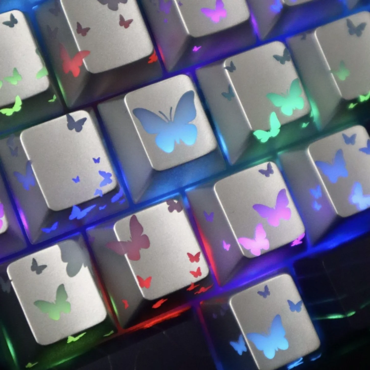 Cherry Beautiful Love Butterfly Side Carving Keychain PC Transparent 21 Key Personalized Key 60/64/84/98/108 Mechanical Keyboard