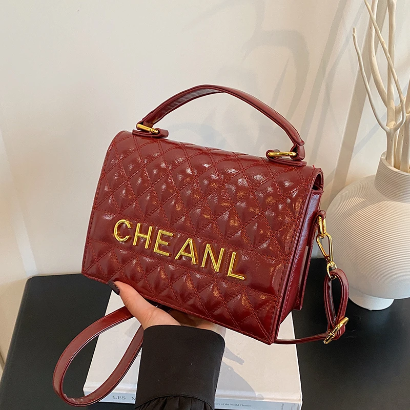 

Elegant Women Luxury Tote Bag High End Leather Handbag Stylish Crossbody Bag Vintage Shoulder Designer