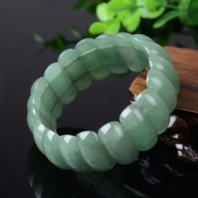 

New Natural Dongling Jade Hand Row Men's and Women's Bracelet Bracelet.