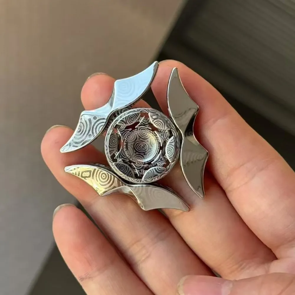 YIJIE EDC Medusa Three-Bladed Fidget Spinner Anti-stress Toys Novelty Toy Handling Feel Metal Fidget Toy