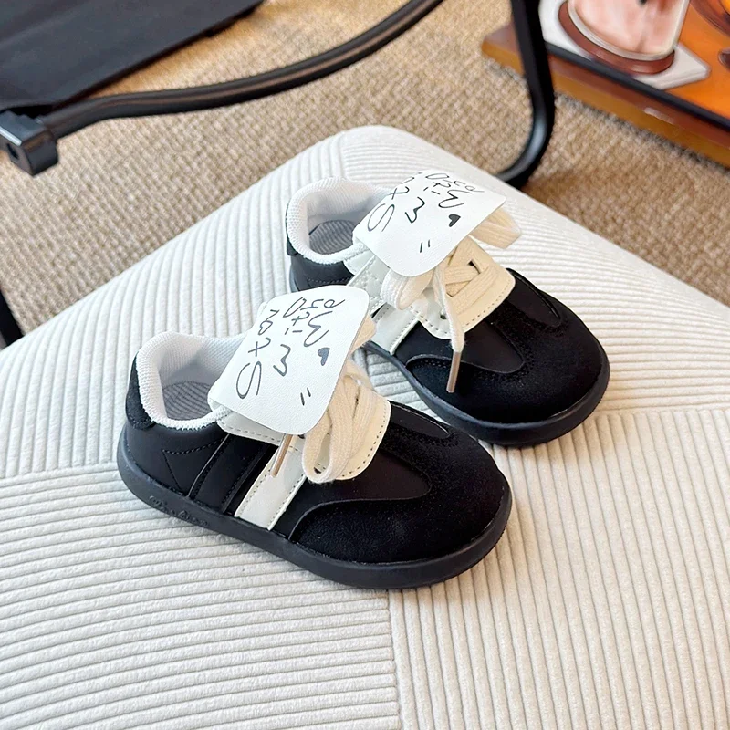 

Детская повседневная обувь для мальчиков и девочек, лето 2021, новая модная нескользящая универсальная детская обувь с мягкой подошвой на шнуровке для бега в корейском стиле