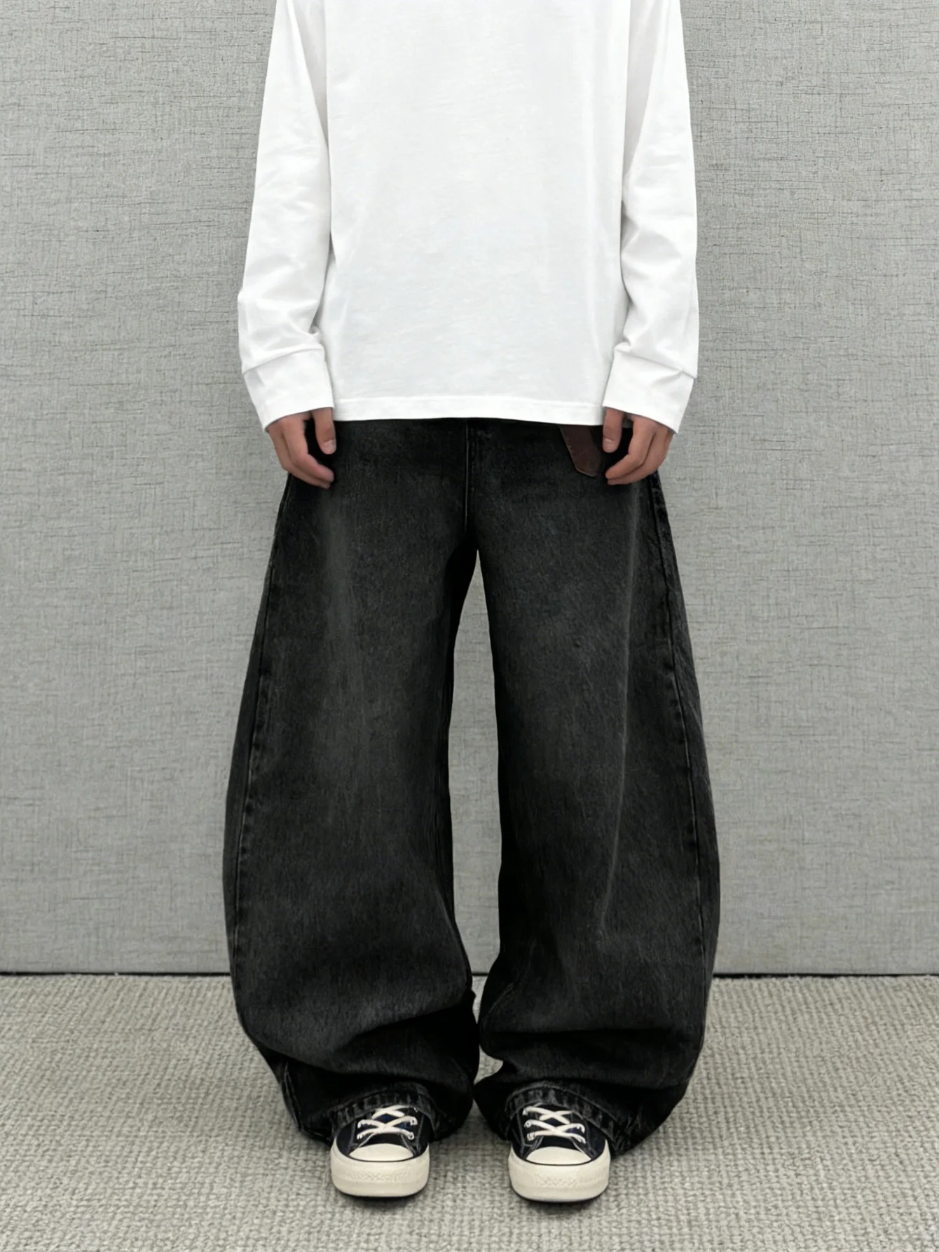 

Casual Black Y2K Drip Men's Original Baggy Jeans Pant Daily Wear Denim Trousers No accessories or belts included