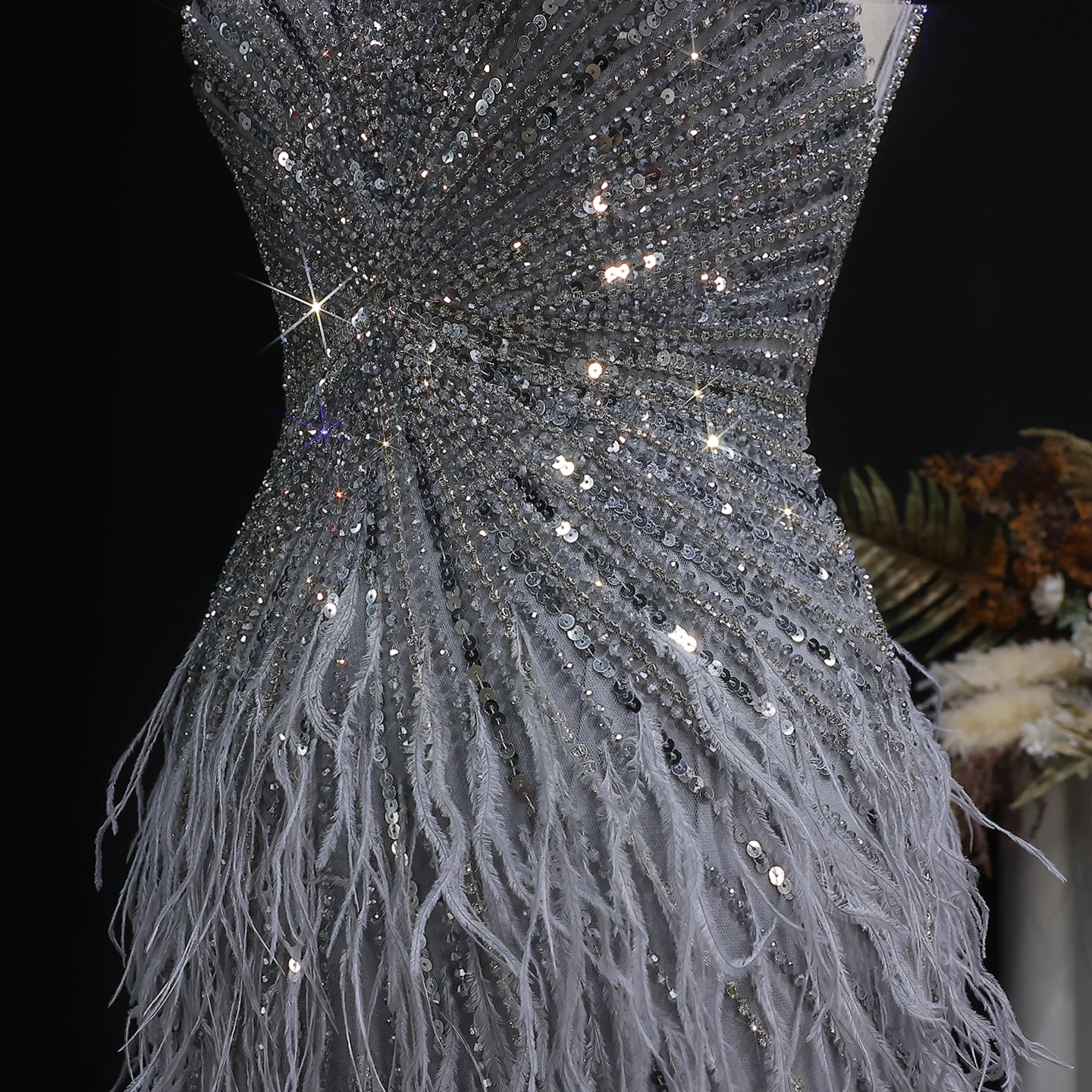 Sharon Said Dubai Luxuriöse Feder-Meerjungfrauenkleider in Silber für Hochzeiten, Blaues Arabisches Abendkleid, Partykleider SS004 Maßanfertigung – Detail 24
