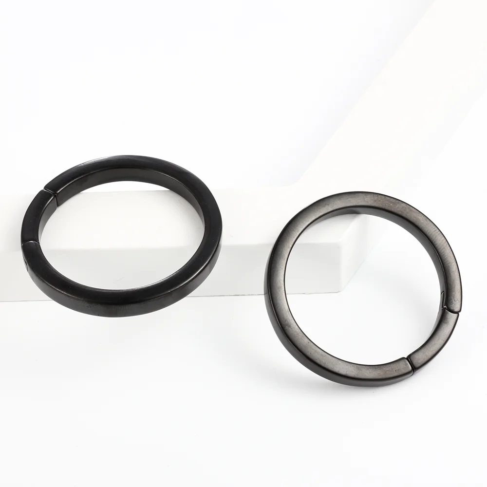 Casvort 2PCS Stainless Steel Halo Ear Hangers Weight Ear Piercing Big Hoop Fashion Plugs Tunnels Gauges Body Piercing Jewelry