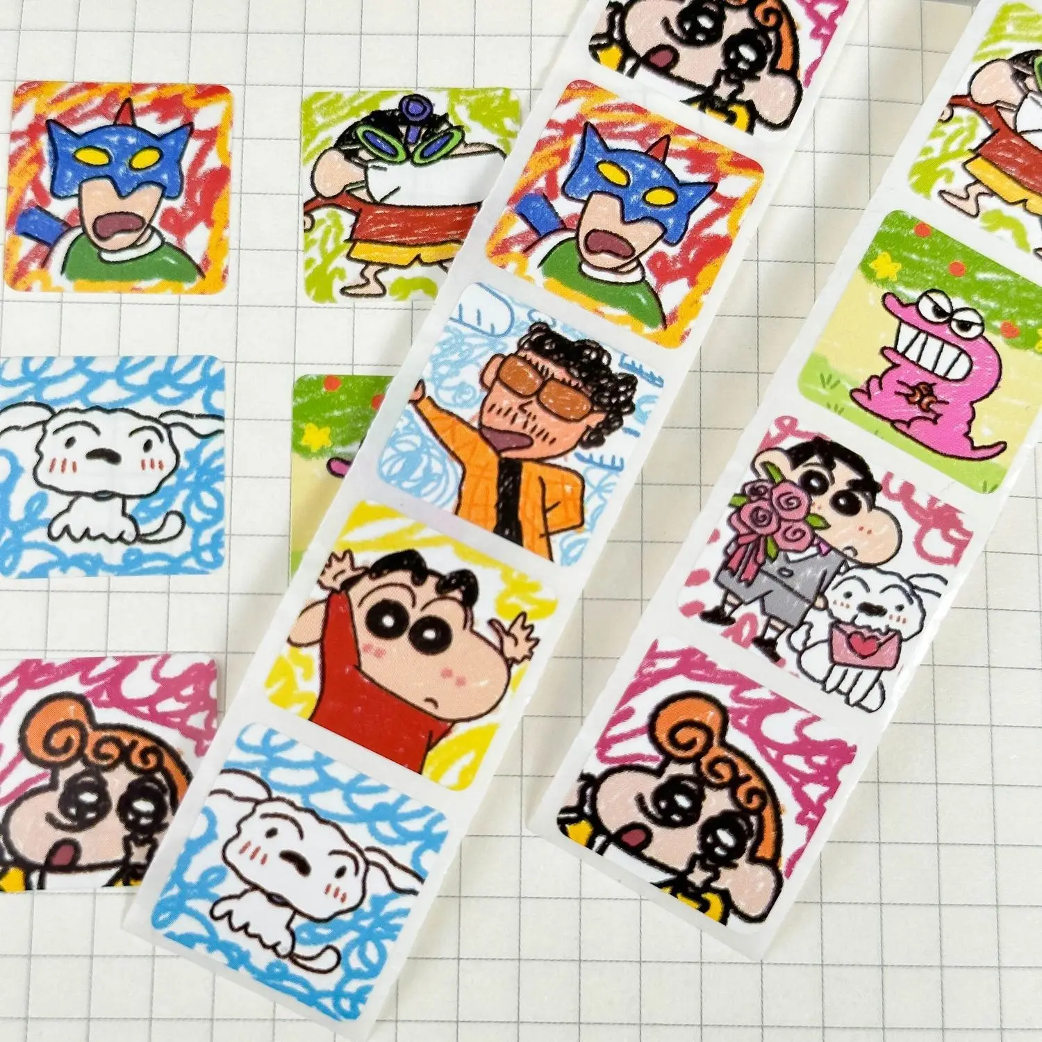 Crayon Shin-chan pegatinas de Graffiti de dibujos animados, lindo juguete Periphery Kawaii, maletero, cuaderno, Cuenta de mano, pegatina de rollo