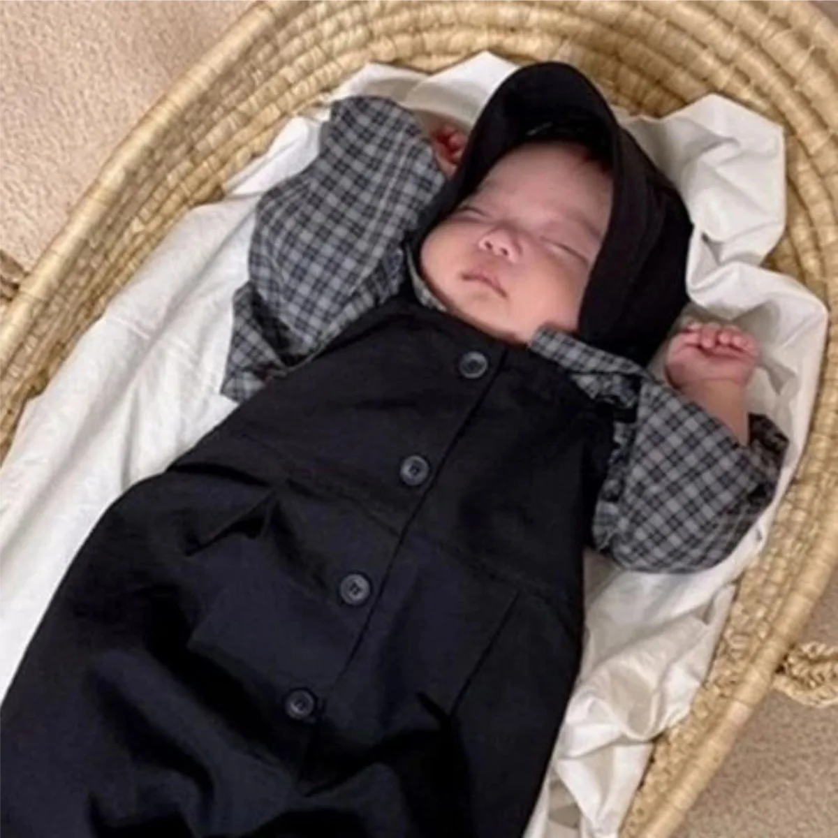 2026 Spring New Baby Plaid Shirts Infant Boy Vintage Lapel Shirts Toddler Girl Cotton Blouse Kids Cotton Tops Newborn Clothes