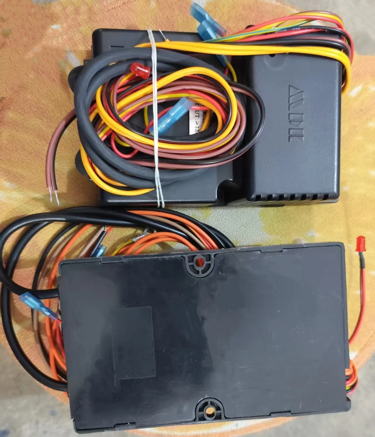 

Оригинальный контроллер импульсного зажигания газовой духовки MDK для DKL-01 AC220V 12KV HLK-01 AC220V аксессуары для духовки 2 шт.