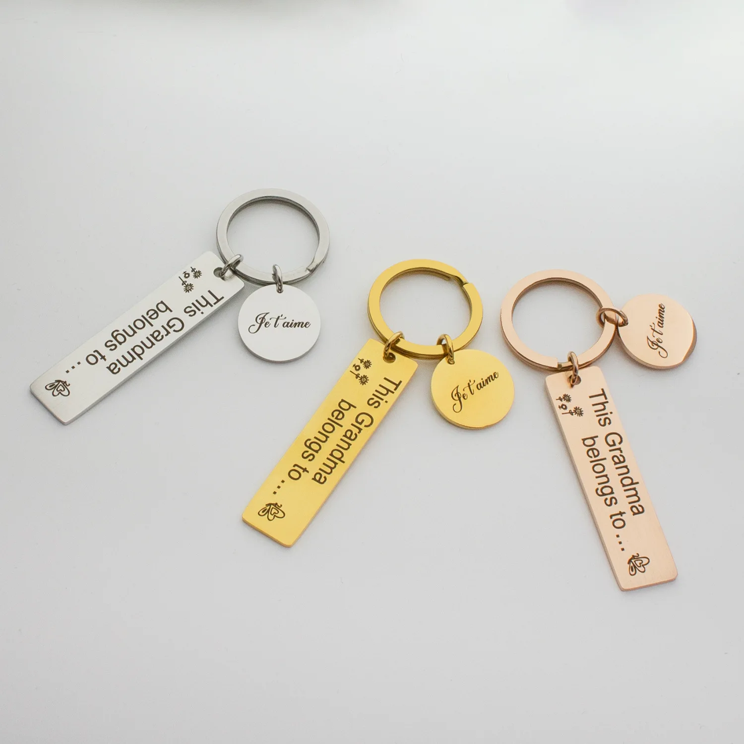 Customize DIY anniversary gift stainless steel gold-plated engraved pattern keychain Fashion couple keychain factory direct sale