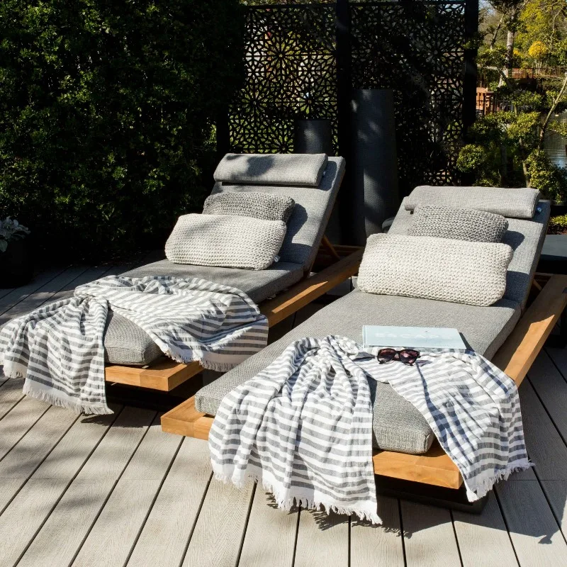 New Arrival Pool Furniture Pool Furniture Fashion Lounge Teak Patio Furniture Chaise Outdoor Daybed