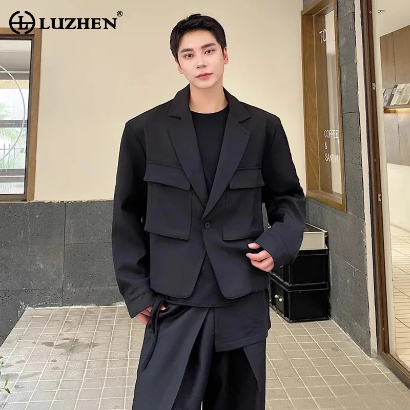 

LUZHEN 2026 Новая однотонная короткая куртка с множеством карманов, стильная, элегантная, оригинальная повседневная одежда для мужчин JY6246