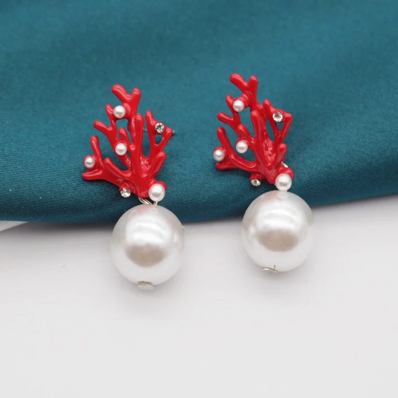 2024 Chic Jewelry Accessories Women's Fashion Faux Pearl Drop Red Coral Branch Statement Earrings with Mini Rhinestones