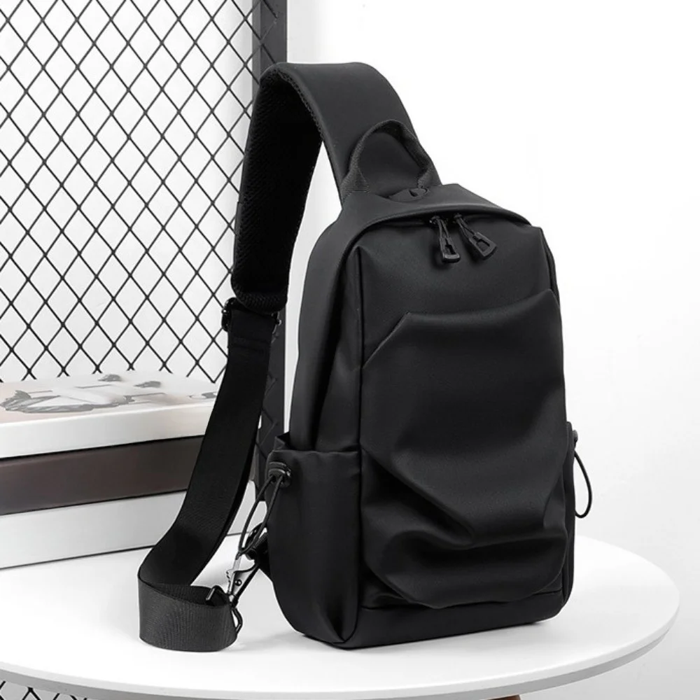 

Дышащая мужская нагрудная сумка с зарядкой через USB, регулируемый ремень, уличная сумка на плечо, минималистичная многофункциональная спортивная сумка на ремне