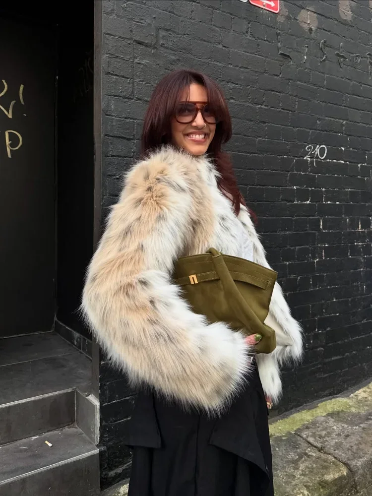 Damski płaszcz z imitacji futra w panterkę, modny, z długim rękawem, krótki, ze stójką, elegancki, ciepły płaszcz wierzchni w stylu high street, kolekcja 2025.