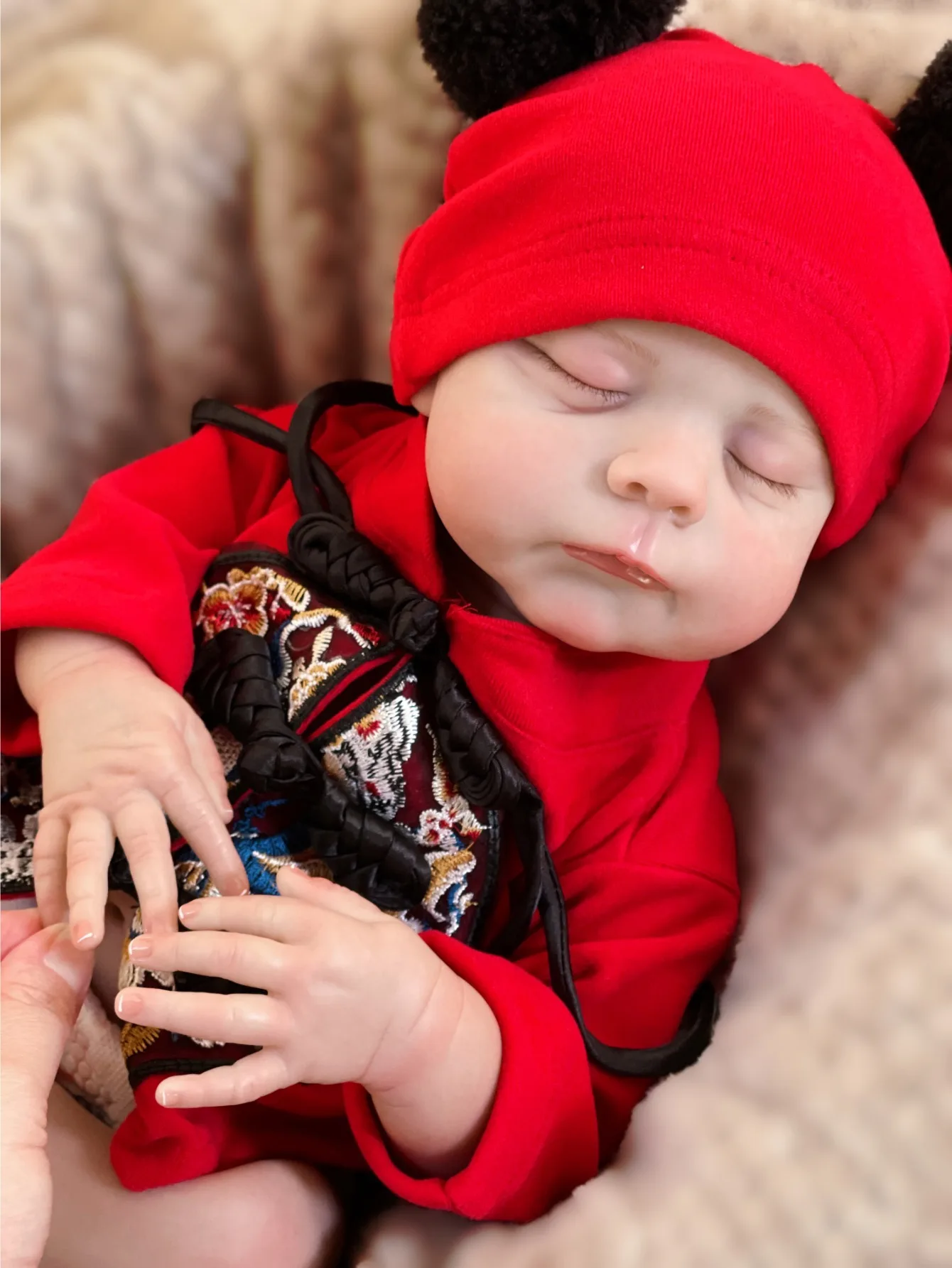 19 Inch 48 Cm Eric Bebe Reborn Doll Handmade Lifelike 3D Painted Skin Bebe Newborn Girl For Chhildren Birthday Gifts