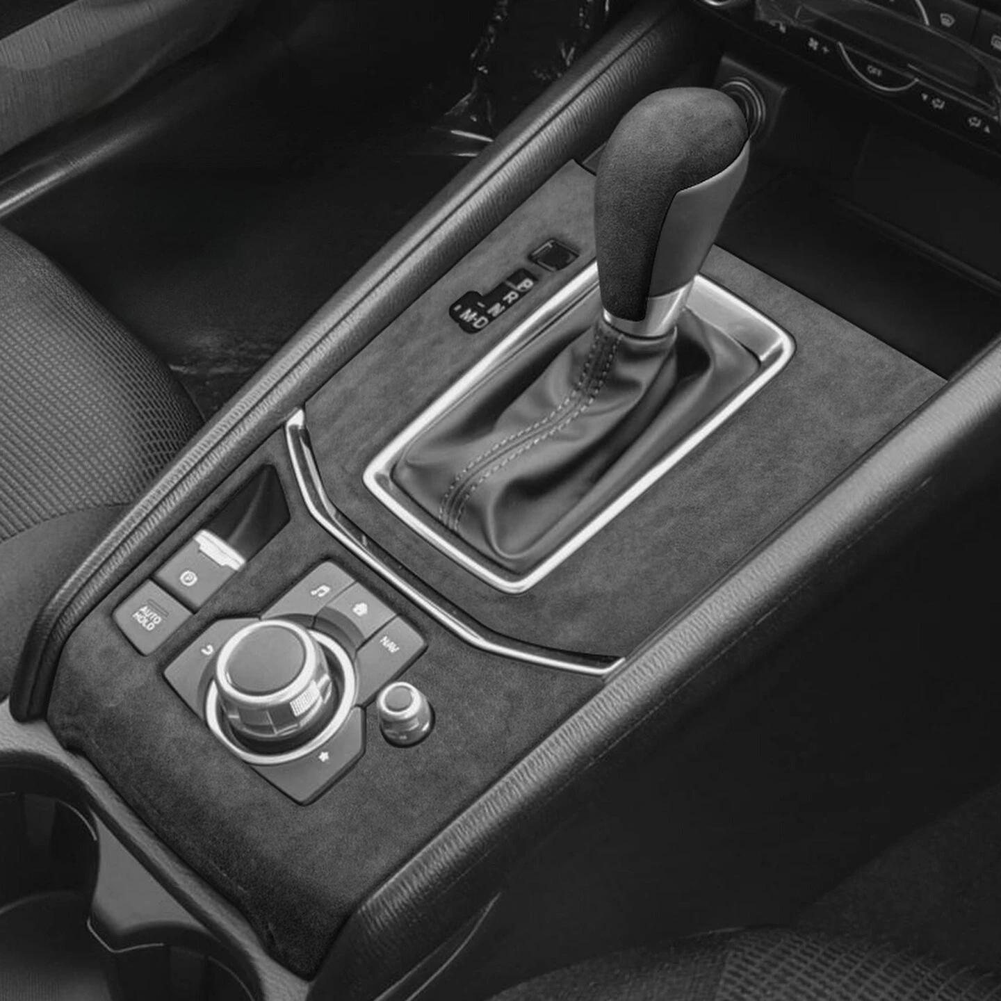 

Suitable for Mazda CX-5 2017-2025 Car Central Control Gear Handle Cover Gear Shell Flip Fur Interior Decoration Sticker