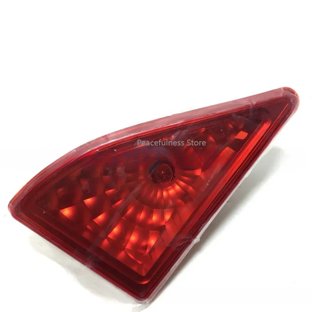 Suitable for Renault Nissan new rear brake light 26540-00Q06 265900021R