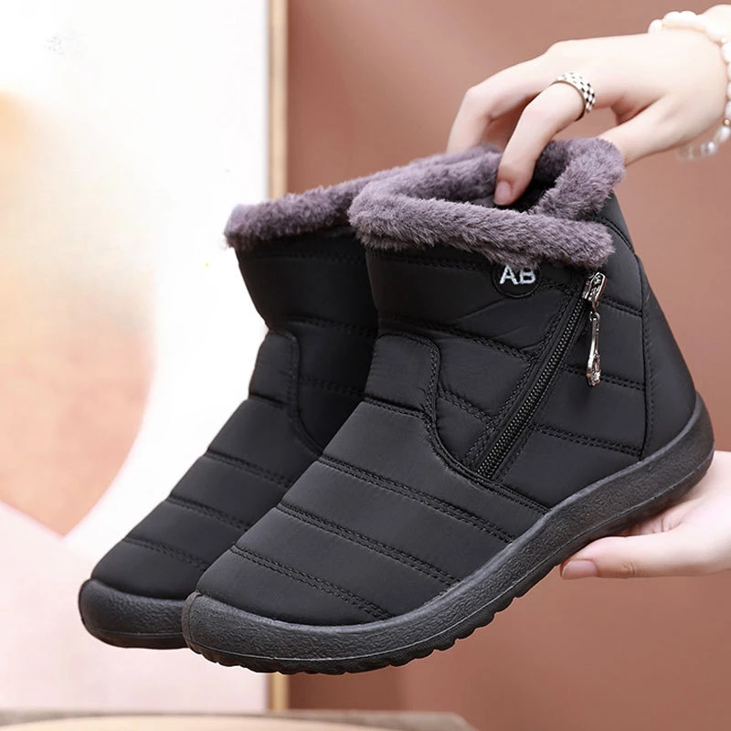 

2023 Winter New Fashion Casual Casual Short Boots for Women'sThick Bottom Side Chain Warm Comfortable Snow Boots for Women In