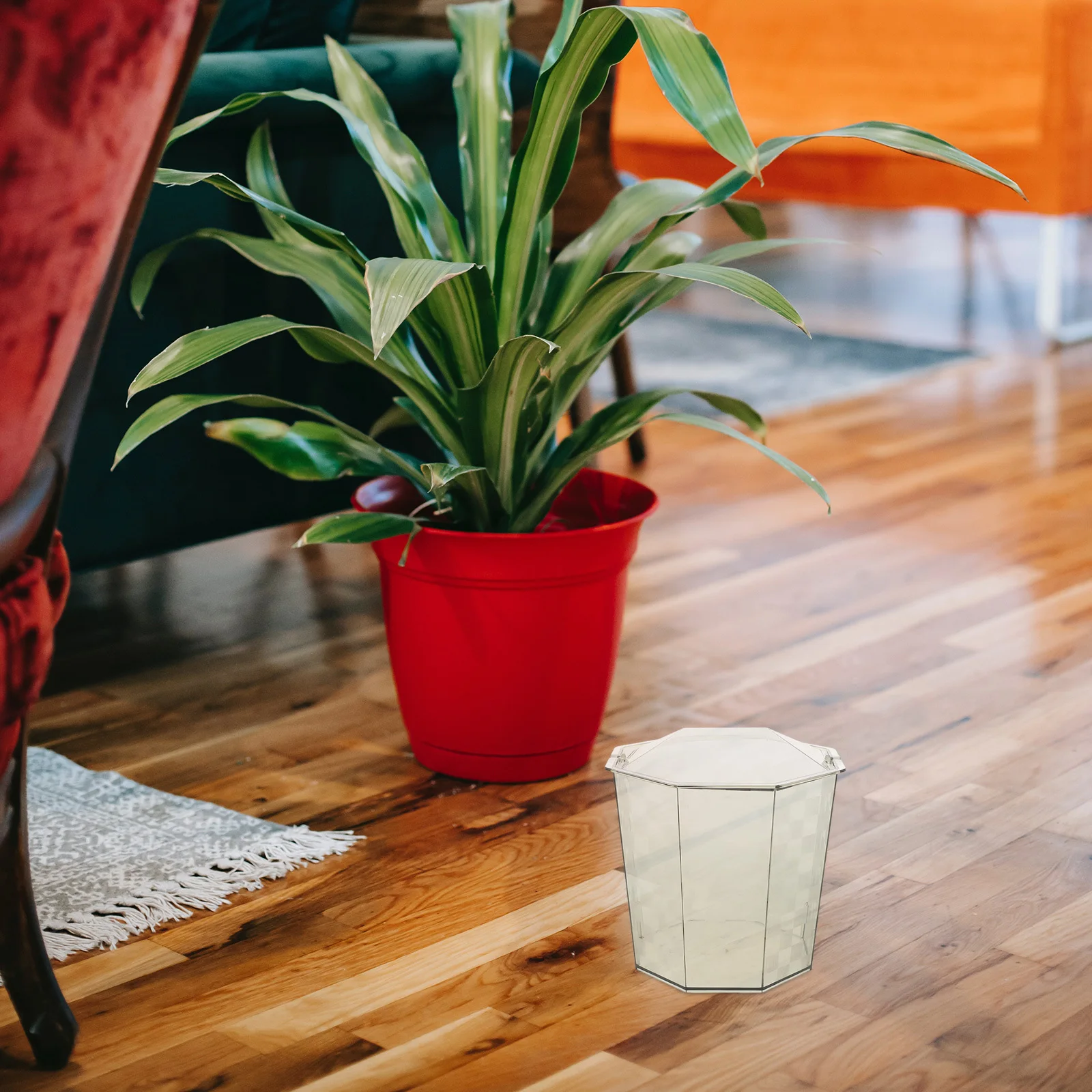 

Mini Trash Can with Lid Swing Lid Desktop Garbage Container Office Kitchen Small Space-Saving Waste Bin Multifunctional Storage