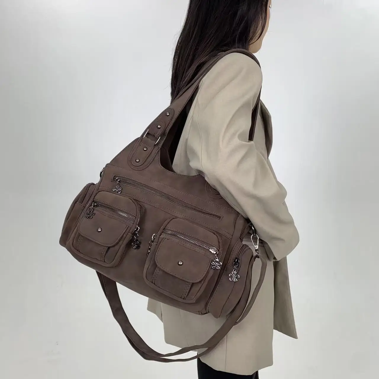 

2026 Vintage Suede y2K Motorcycle Tote Bags Multi-pocket Women Shoulder Crossbody Bags Large Capacity Travel Commuting Handbags