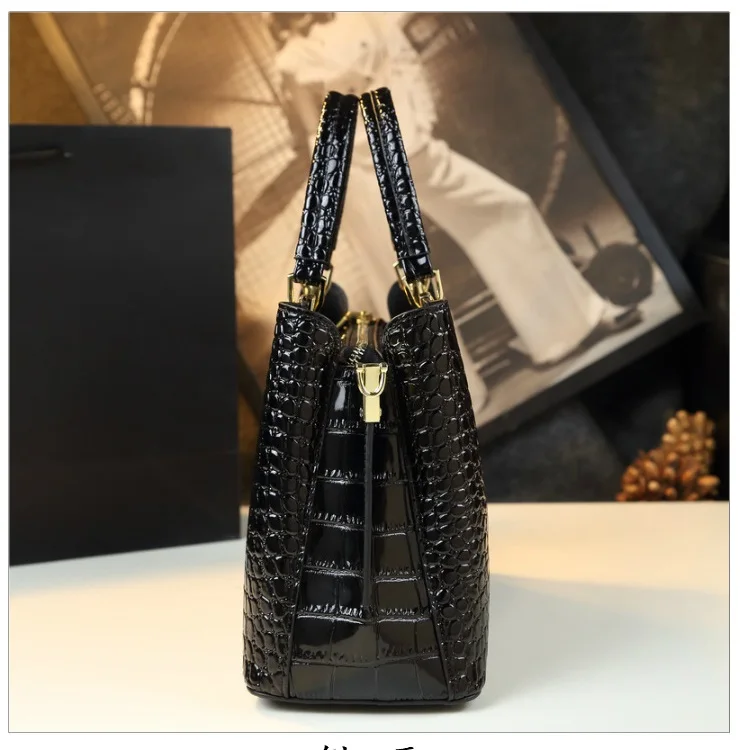 Large Capacity Female Tote High Quality Luxury Bags For Women Crocodile Patent Leather Messenger Bag Brand Designer Handbag