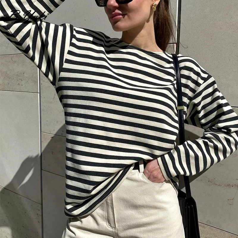 Blessyuki Loose Striped T-shirt Women 2023 Spring Autumn Casual Long Sleeve Cotton Vintage Tees Female Gothic Soft Basic Tops