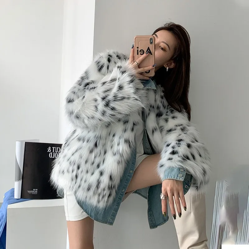 2022 Autumn and Winter New Black and White Spotted Leopard Fur Coat Women\'s Mid-length Imitation Fox Fur Young Coat