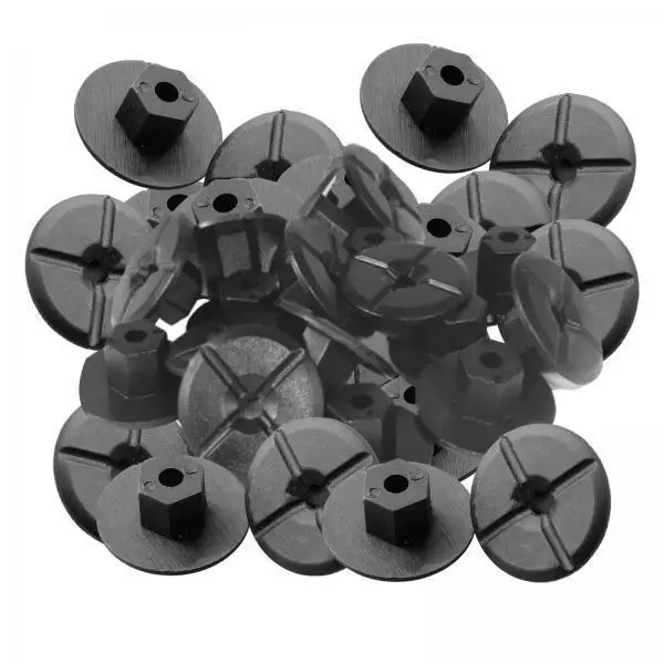 Automotive Miscellaneous Parts Unthreaded Nut Clips 4mm Non Threaded 10mm Nut for Mercedes W201 W124 and for bmw E46 E90