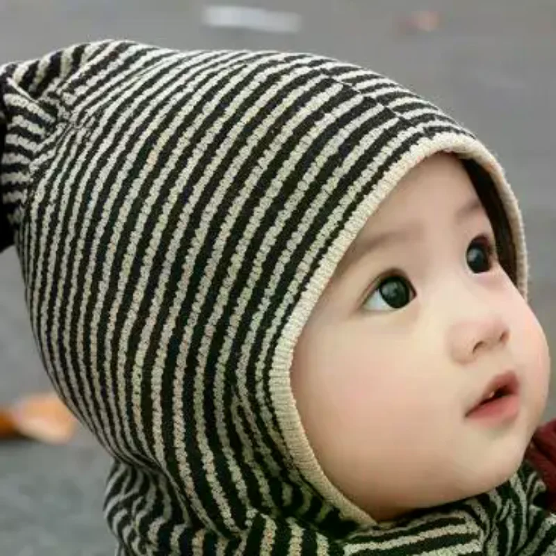 Set Cappello e Sciarpa in Lana Spessa per Bambini, Protezione Orecchie, Berretto Versatile per Ragazzi e Ragazze, Accessorio Moda Autunno Inverno