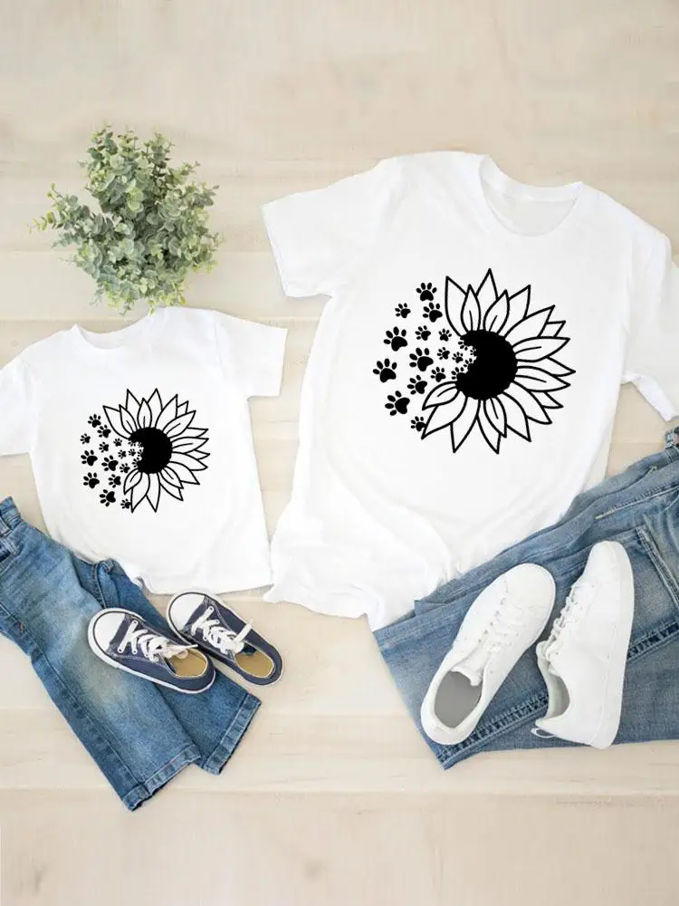 

Women Child Kid Flower Paw Dog New Style Clothing Graphic T-shirt Tee Boy Girl Summer Mom Mama Clothes Family Matching Outfits