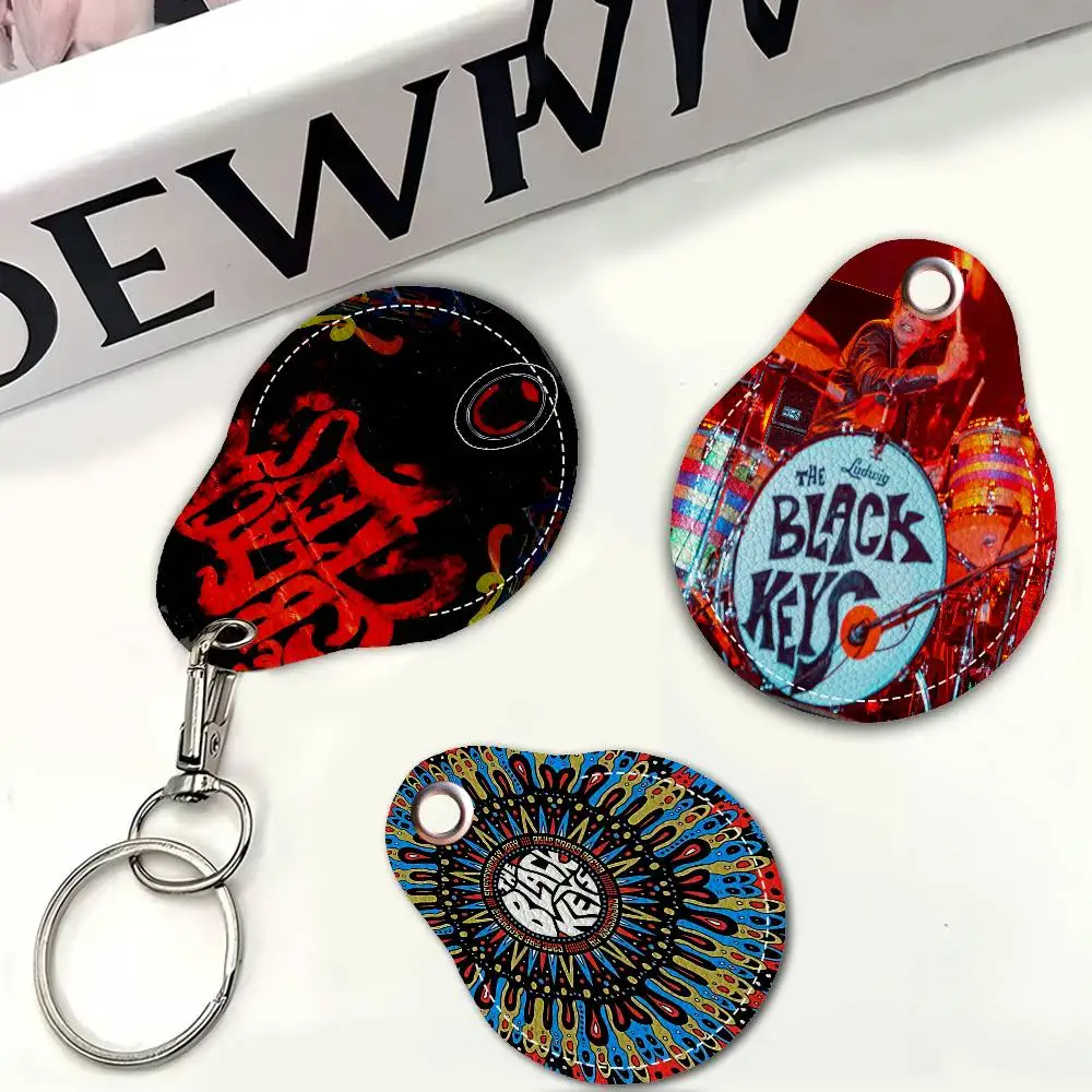 Rock Band The Black Keys PU Card Holder Keychain Key Ring Door Lock Access Tags Card Case Keychain Access Card Key Tag Ring