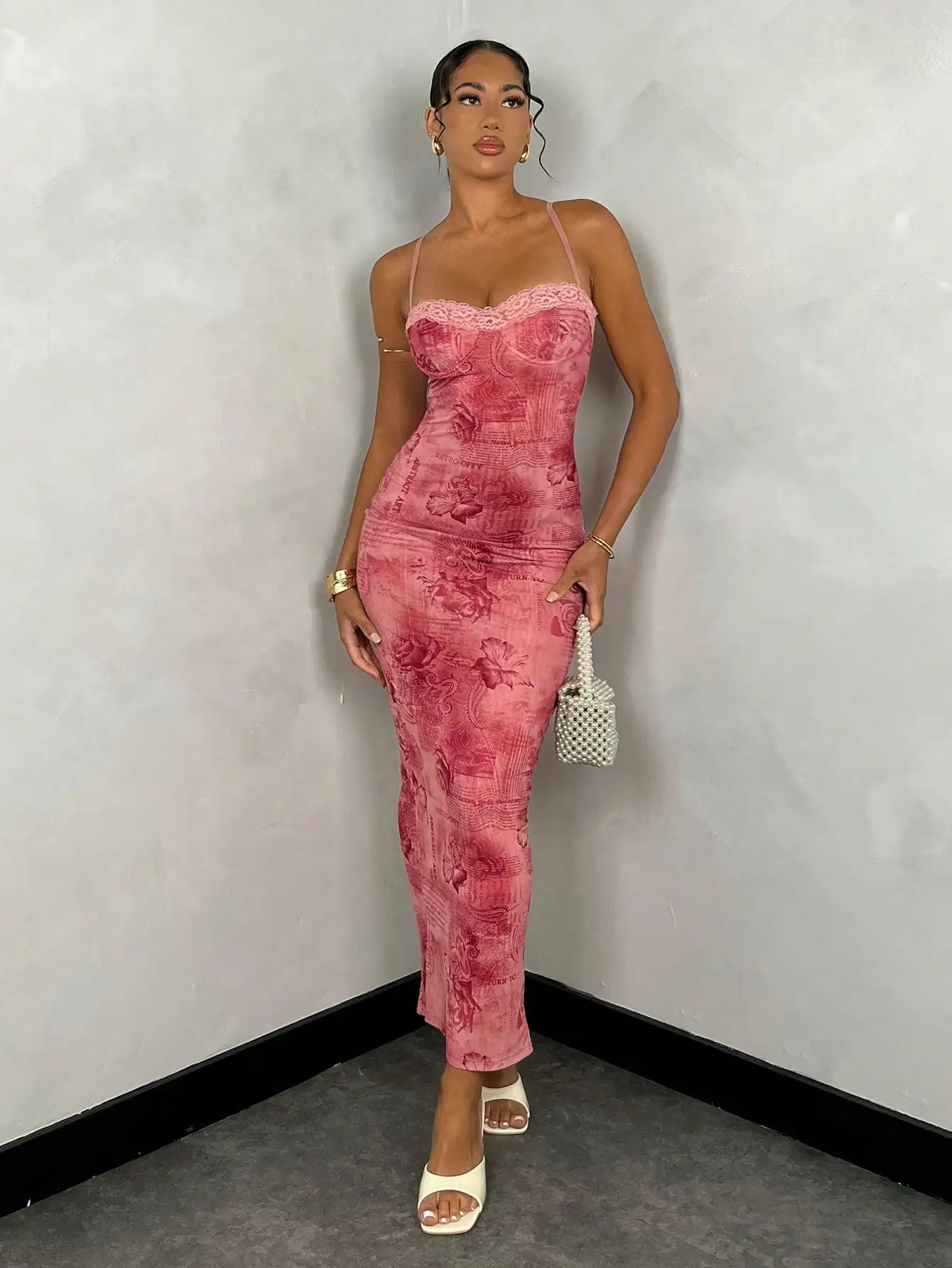 

Розовое облегающее платье-комбинация с цветочным принтом и кружевной отделкой для женщин, лето