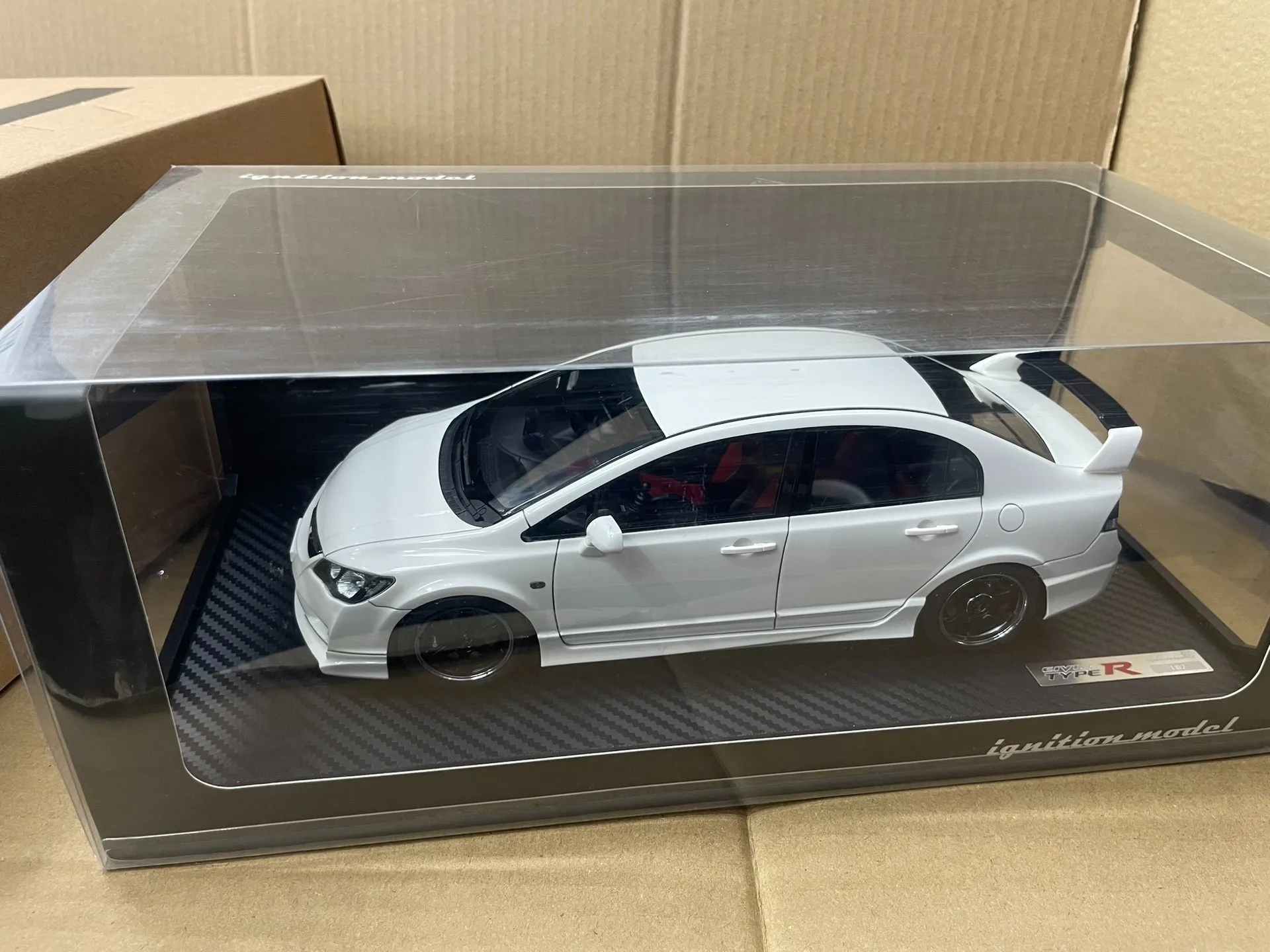 IG 1:18 FD2 نوع R أبيض JDM محاكاة طبعة محدودة الراتنج معدن ثابت سيارة لعبة مجسمة هدية #5