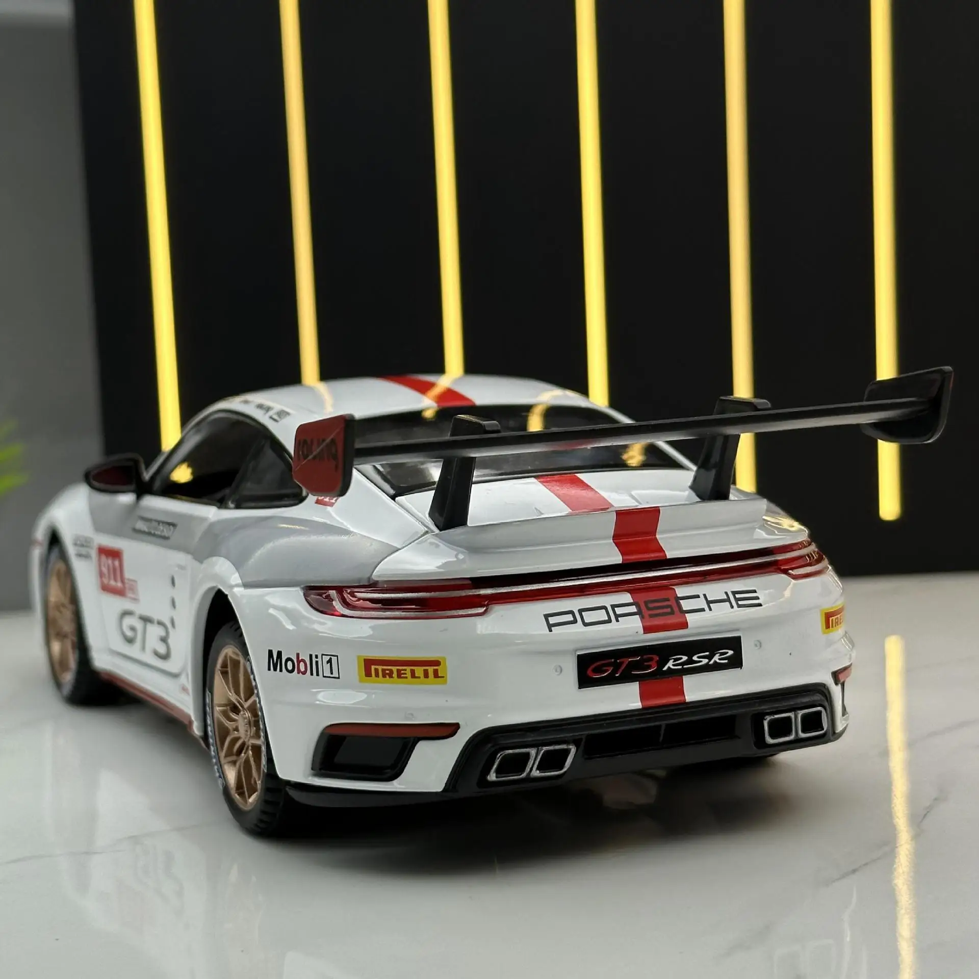 Porsche 911 GT3 RSR coches de juguete, vehículo de juguete de aleación fundido a presión, modelo de coche de Metal, luz de sonido, juguete extraíble, A416 regalo para niños, 1:24