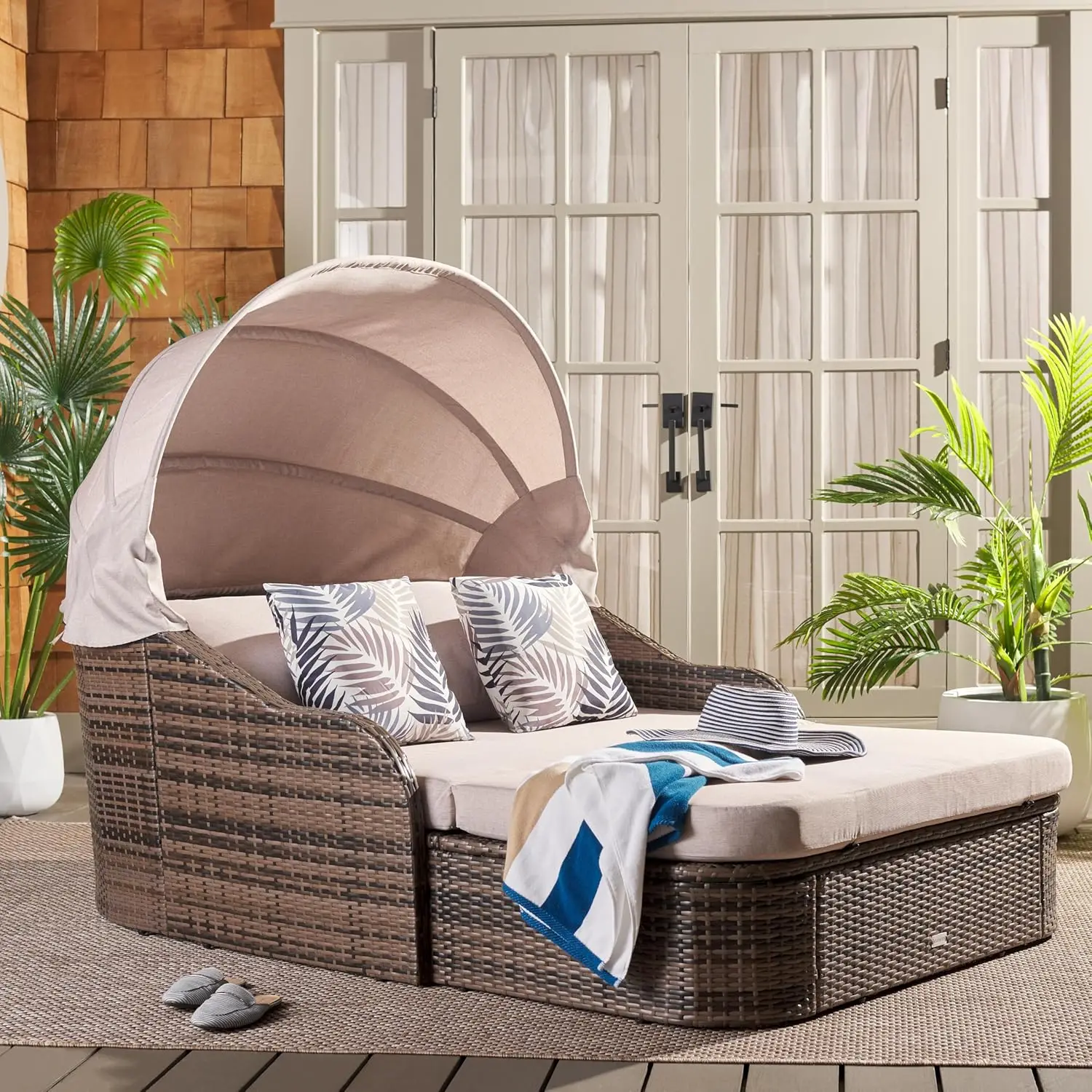 Outdoor Collection Baloo Grey Brown/Light Grey Daybed, Customized