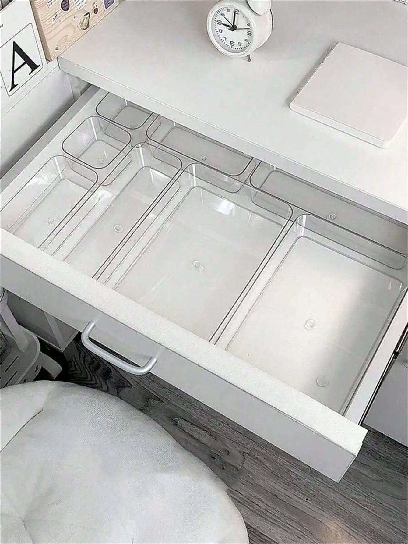 Transparent cosmetics storage box, plastic uncovered compartment box, free combination small jewelry box, skincare product