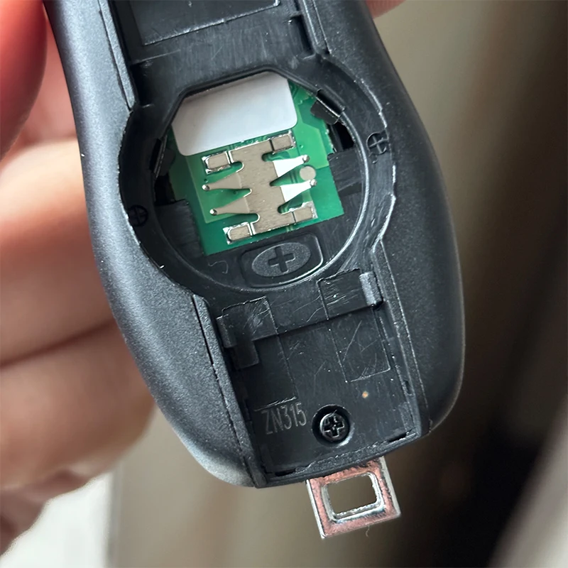 TXK005001 315/433/434MHz Keyless Go KYDZ inteligentny klucz zdalny do Porsche Cayenne Macan 3 przycisk 49 PCF7945P Chip