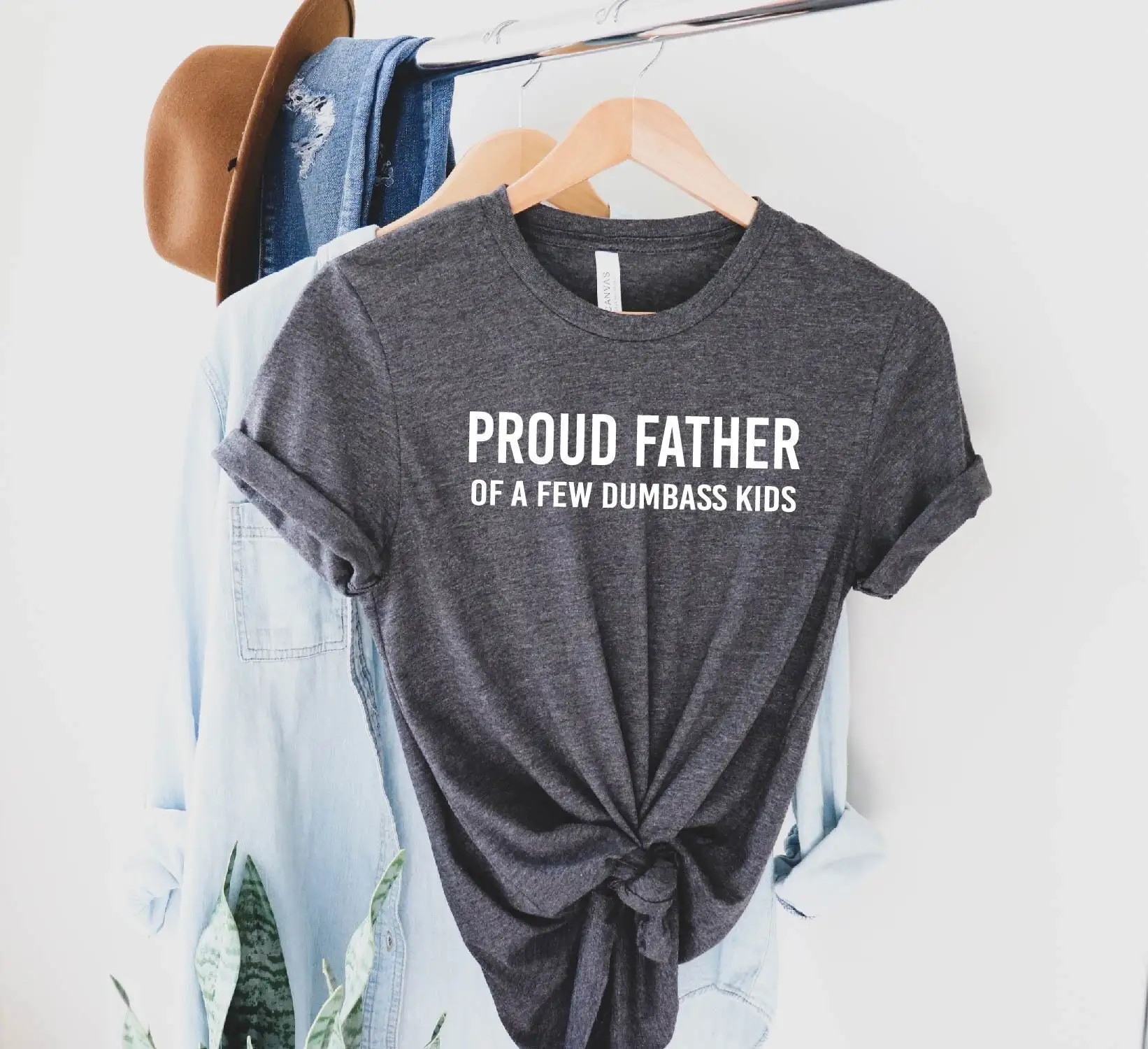 Proud Father Of A Few Dumbass Kids T shirt Dad Father's Day for Daddy Funny Men