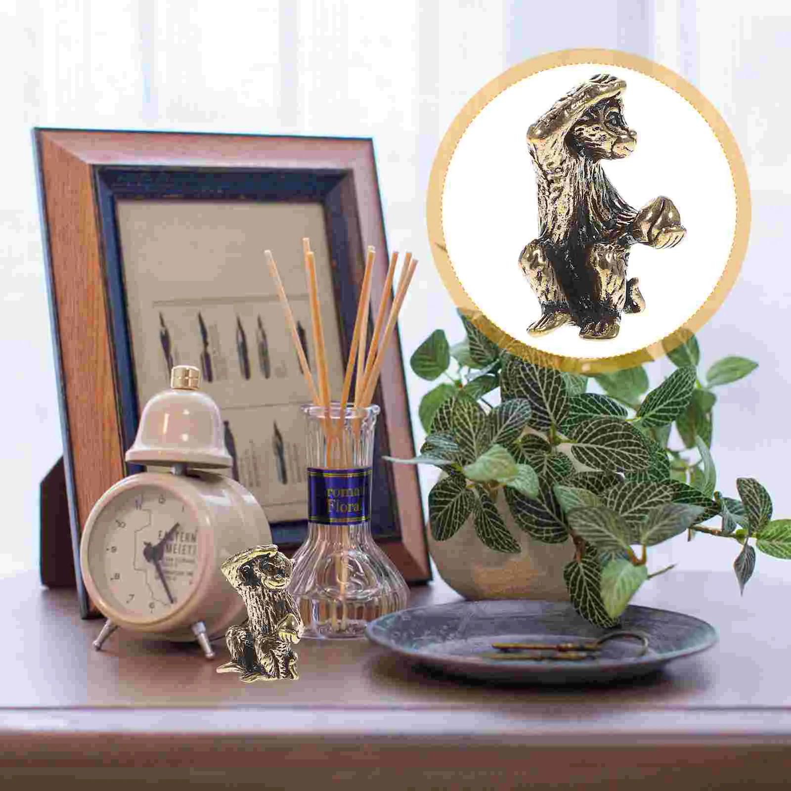 

Decorative Ornaments Robots Brass Figurine Shelf Garden Statue