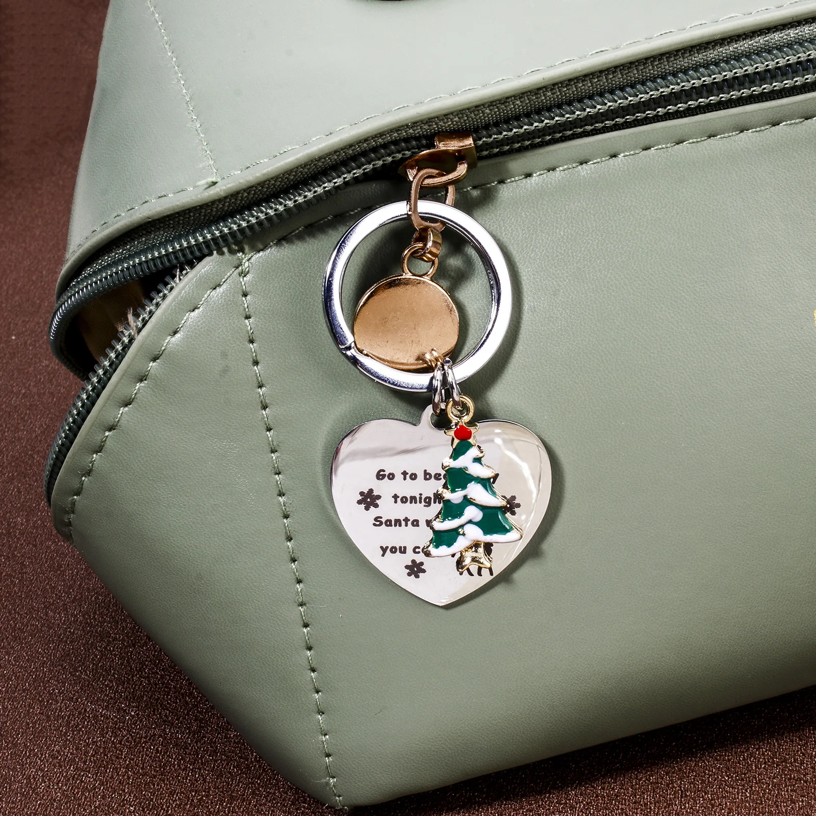 1pc 304 Stainless Steel Christmas Keychain & Keyring Silver Color Heart Christmas Tree Bag Hanging Decoration  6.1cm X 3.3cm