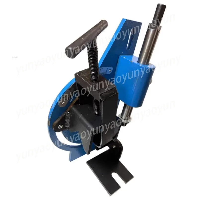 

Насадка-резак для труб, приспособление для дрели, устройство для вырезания круглых отверстий в круглых трубах