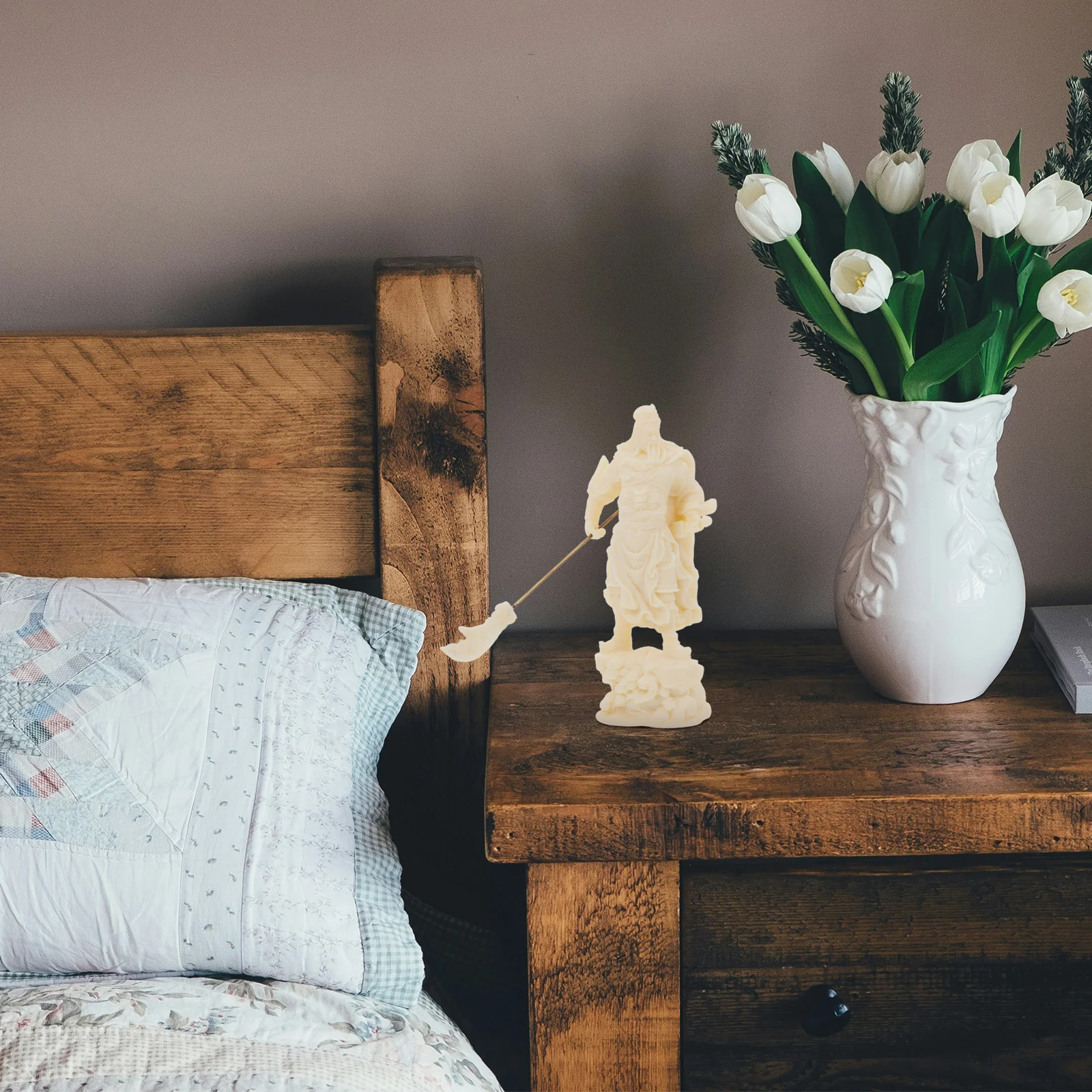 Guan ABS Retro Desktop Decor Compact Plastic Craft Office Home Art Decoration Gift Guan Gong Statue Table Decor