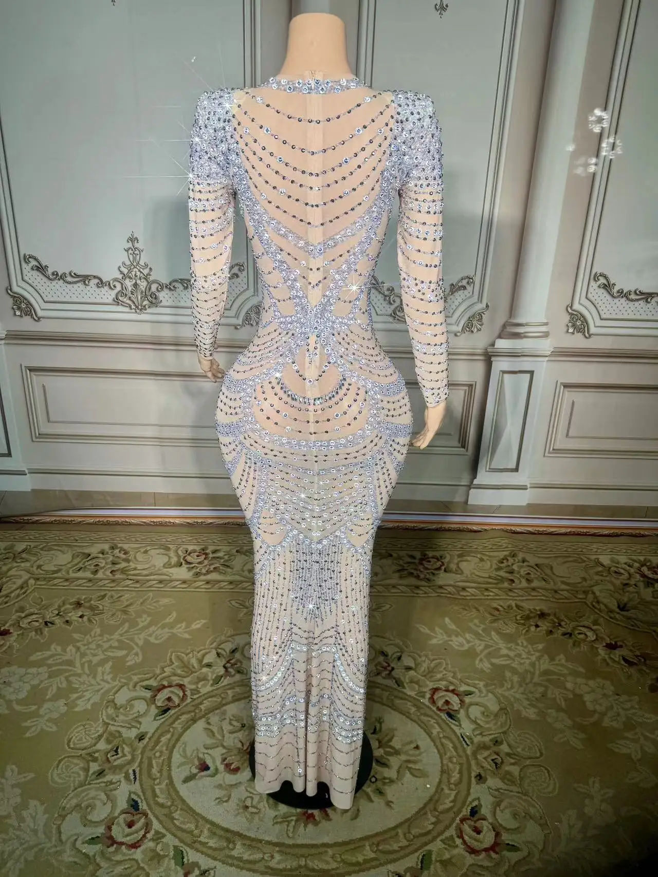 Silver Ear Slim Fitting Two-Piece Set With Sparkling Diamond Patchwork Patterns Tassels Sexy Nightclubs Bars Performance Costume