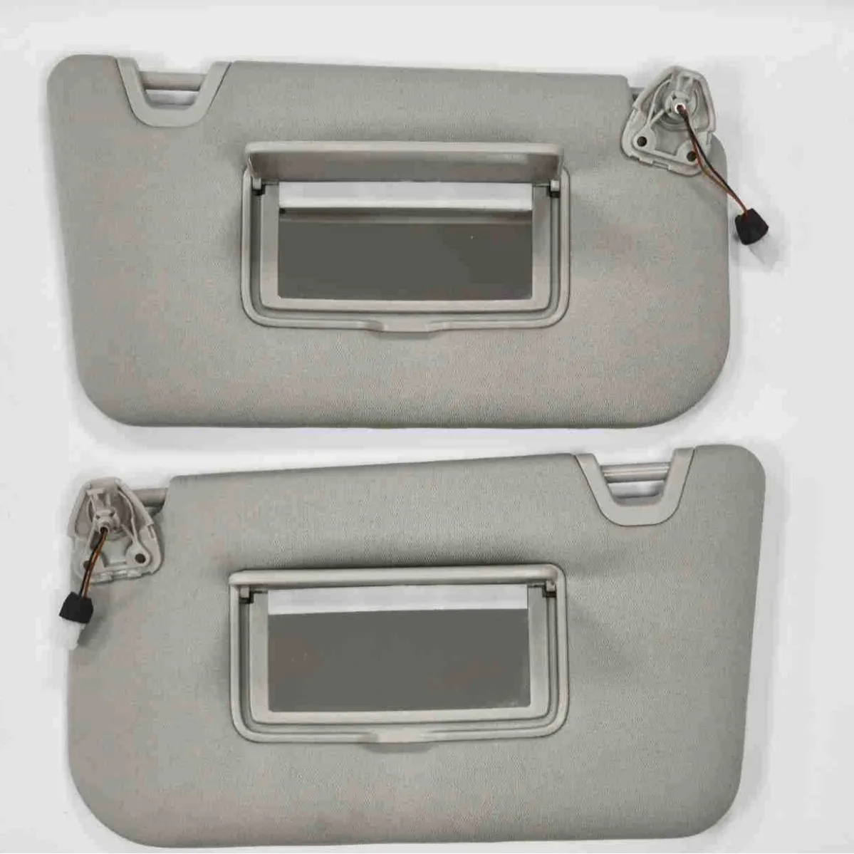 Car Sun Visor for Renault Koleos HEM5 HEMM HEMN 2016-2020 with Light Mirror Front Shield Shade 964011625R 964002619R