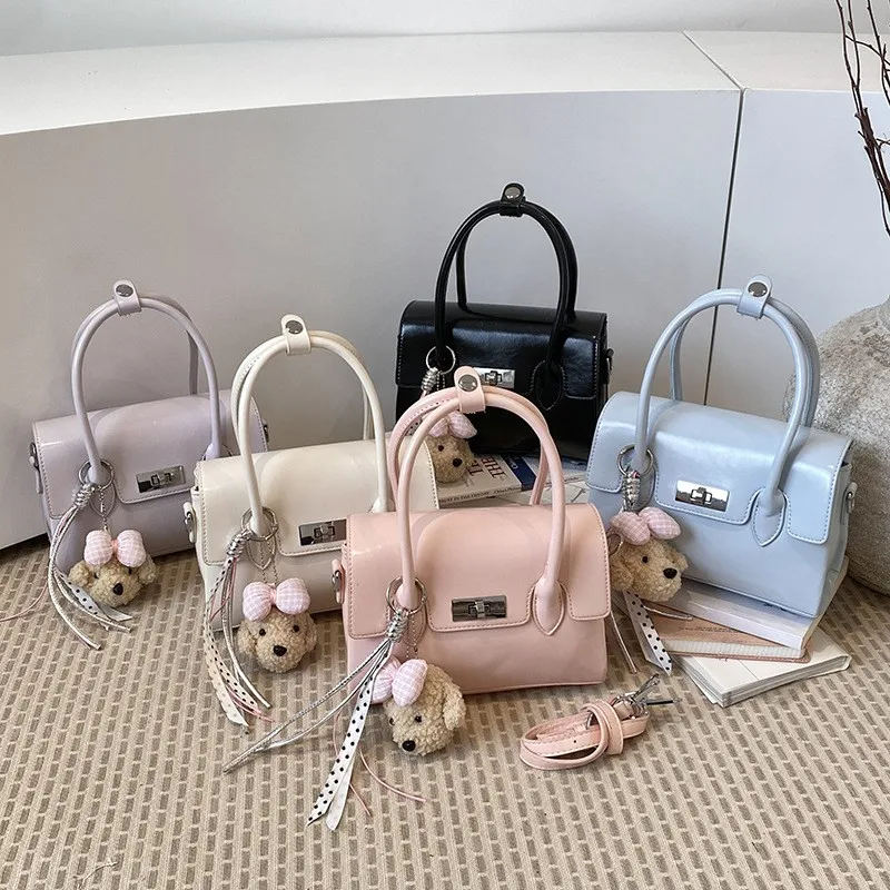 borsa-a-tracolla-alla-moda-da-donna-borsa-a-mano-trendy-design-estivo-2026-stile-coreano-semplice